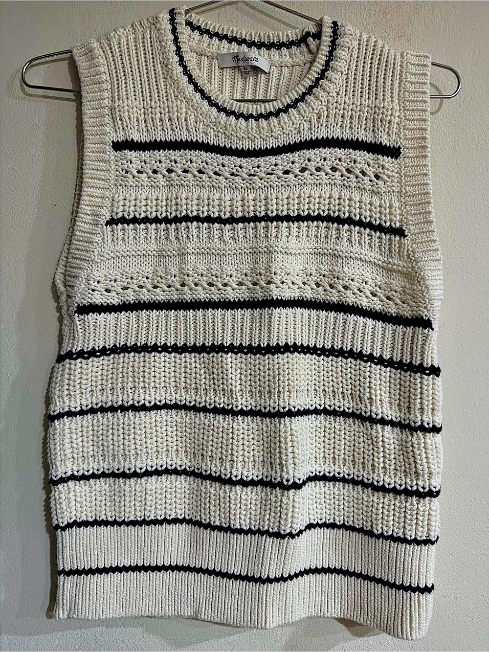Madewell Striped Sweater Vest in 100% Cotton Cream & Black